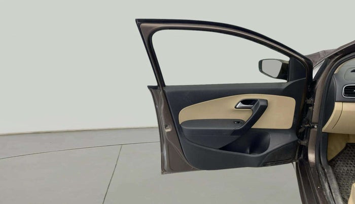 2018 Volkswagen Ameo HIGHLINE DSG 1.5 DIESEL , Diesel, Automatic, 1,27,242 km, LHS Front Door