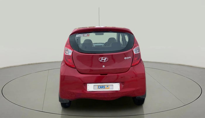 2017 Hyundai Eon MAGNA +, Petrol, Manual, 1,35,843 km, Back/Rear