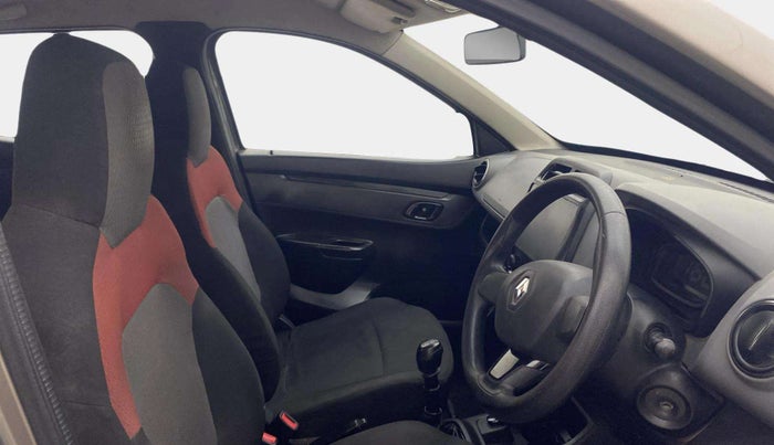 2017 Renault Kwid RXT 1.0, Petrol, Manual, 48,157 km, Right Side Front Door Cabin