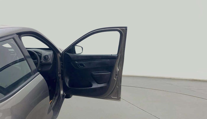 2017 Renault Kwid RXT 1.0, Petrol, Manual, 48,157 km, RHS Front Door