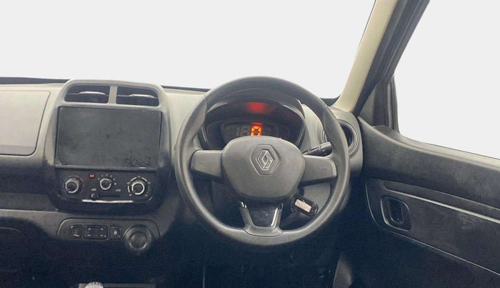 2017 Renault Kwid RXT 1.0, Petrol, Manual, 48,157 km, Steering Wheel Close Up