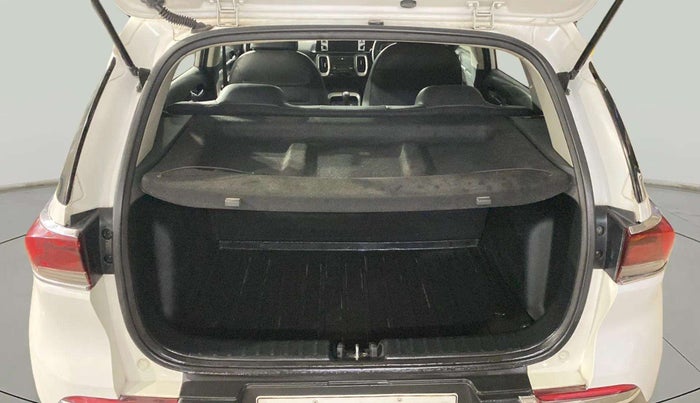 2020 KIA SONET HTK PLUS 1.0 IMT, Petrol, Manual, 46,986 km, Boot Inside