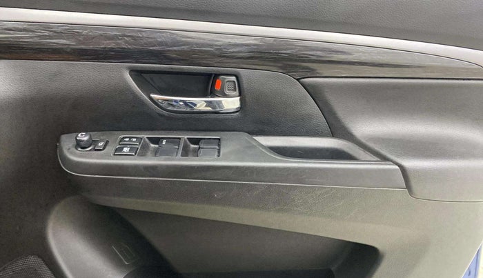 2022 Maruti XL6 ZETA AT, Petrol, Automatic, 26,200 km, Driver Side Door Panels Control