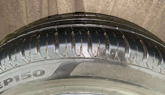 2022 Maruti XL6 ZETA AT, Petrol, Automatic, 26,200 km, Right Rear Tyre Tread