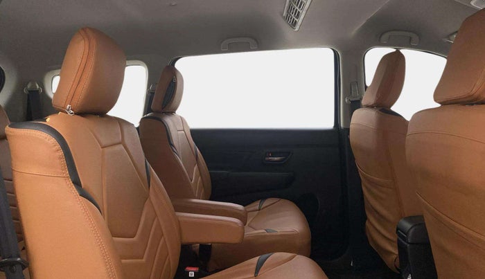 2022 Maruti XL6 ZETA AT, Petrol, Automatic, 26,200 km, Right Side Rear Door Cabin