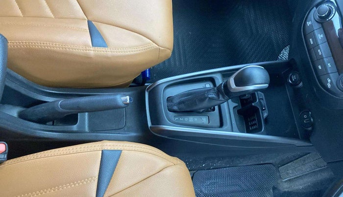2022 Maruti XL6 ZETA AT, Petrol, Automatic, 26,200 km, Gear Lever