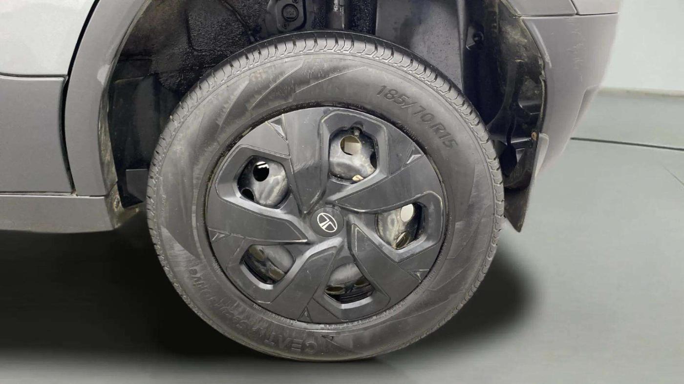 2024 Tata PUNCH ADVENTURE MT, Petrol, Manual, 22,816 km, Left Rear Wheel
