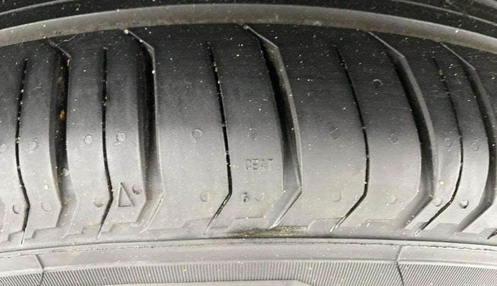 2024 Tata PUNCH ADVENTURE MT, Petrol, Manual, 22,695 km, Right Rear Tyre Tread