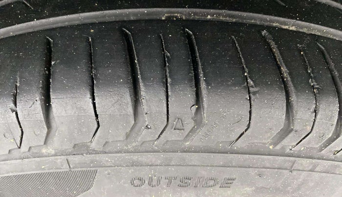 2024 Tata PUNCH ADVENTURE MT, Petrol, Manual, 22,695 km, Right Front Tyre Tread