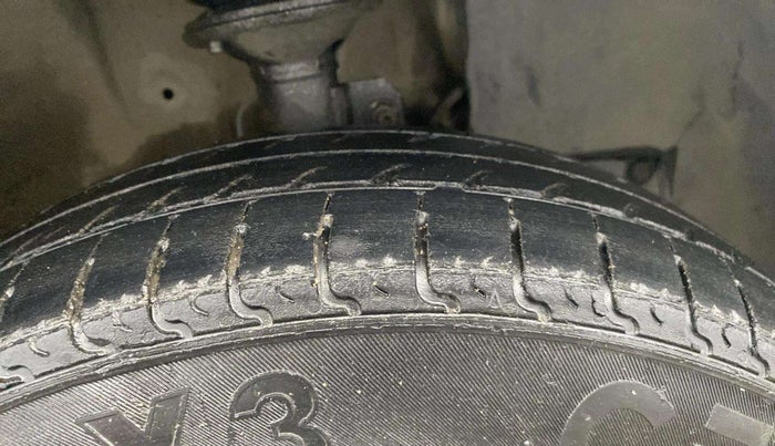 2023 Maruti New Wagon-R LXI CNG 1.0, CNG, Manual, 19,763 km, Right Front Tyre Tread