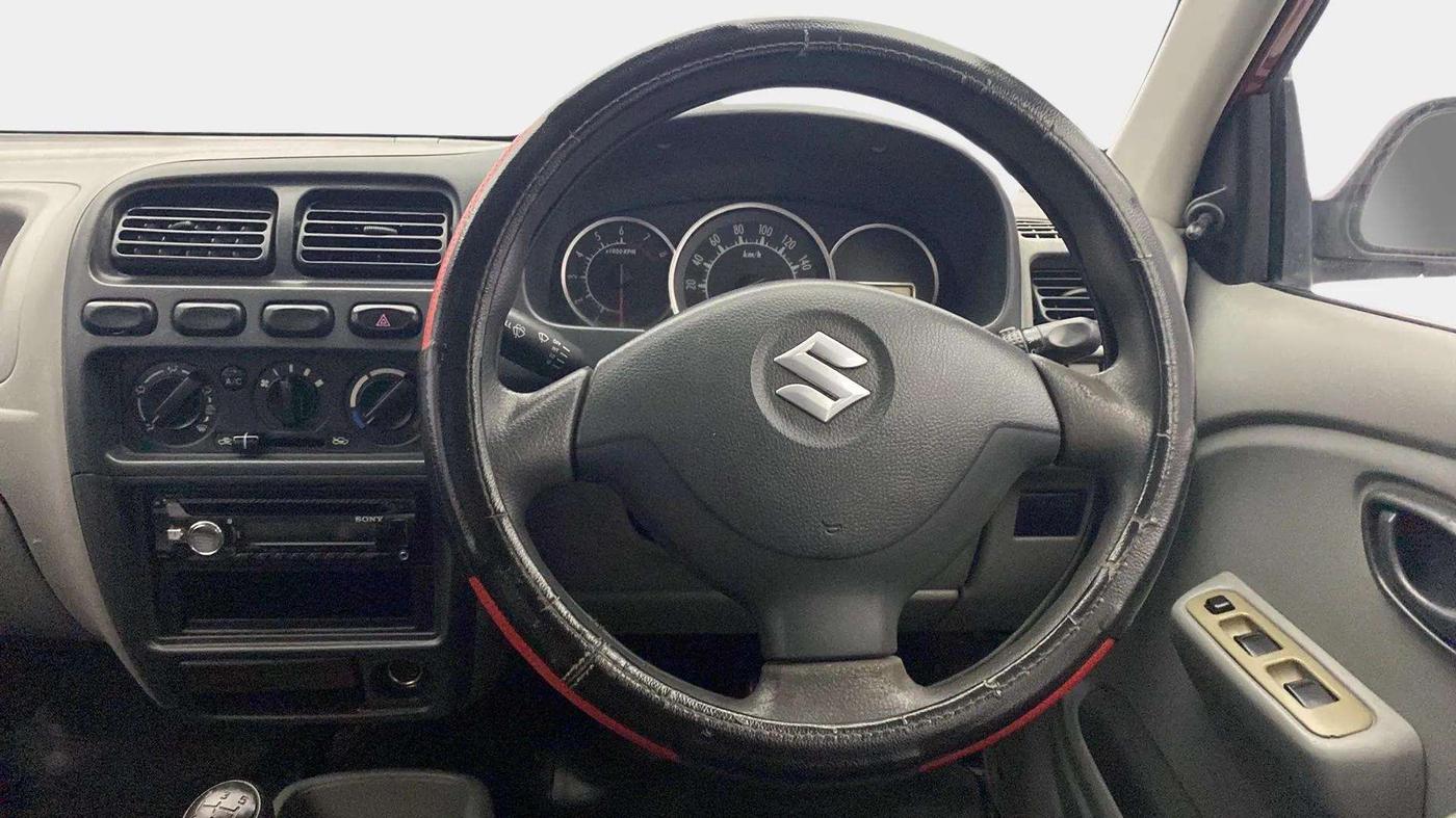 2014 Maruti Alto K10 VXI, Petrol, Manual, 69,885 km, Steering Wheel Close Up