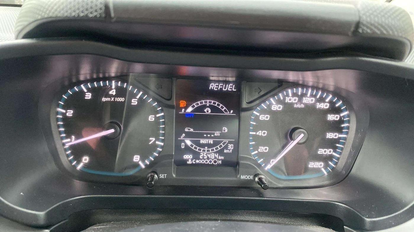 2021 Tata ALTROZ XE PETROL, Petrol, Manual, 25,475 km, Odometer Image