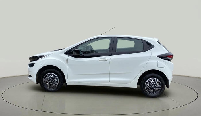 2021 Tata ALTROZ XE PETROL, Petrol, Manual, 25,475 km, Left Side