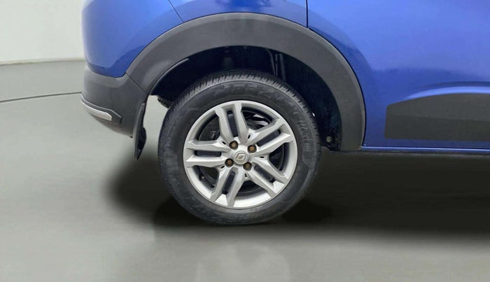 2020 Renault TRIBER RXZ, Petrol, Manual, 46,025 km, Right Rear Wheel