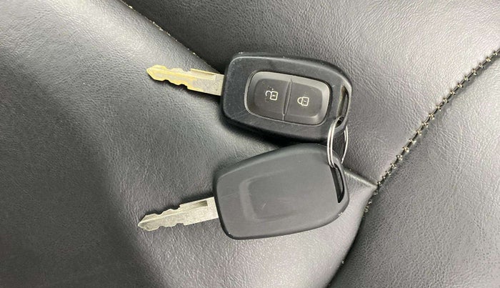 2021 Renault Kwid RXL, Petrol, Manual, 42,242 km, Key Close Up