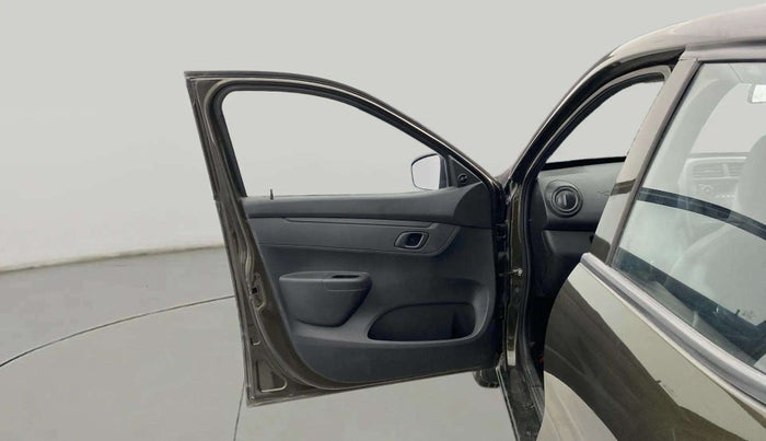 2021 Renault Kwid RXL, Petrol, Manual, 42,242 km, LHS Front Door