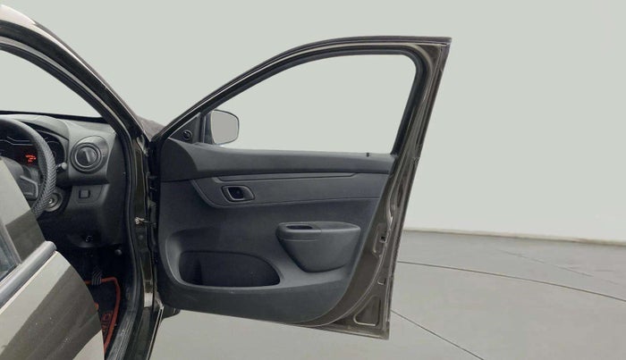 2021 Renault Kwid RXL, Petrol, Manual, 42,242 km, RHS Front Door
