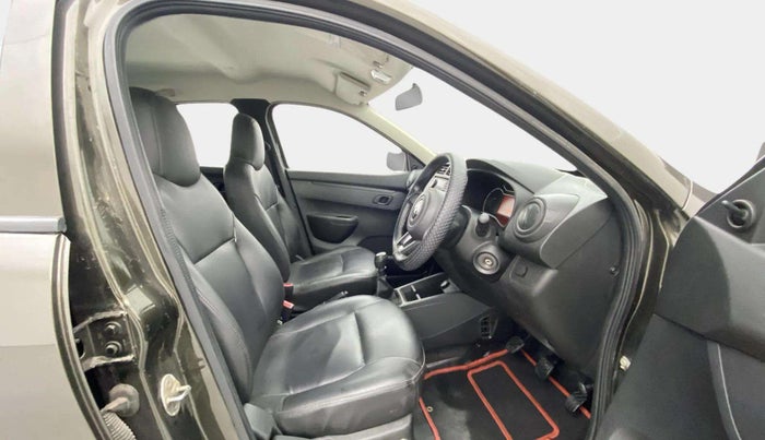 2021 Renault Kwid RXL, Petrol, Manual, 42,242 km, Right Side Front Door Cabin