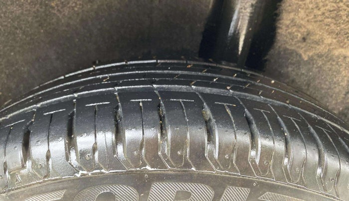 2019 Maruti Baleno DELTA PETROL 1.2, Petrol, Manual, 75,962 km, Left Rear Tyre Tread
