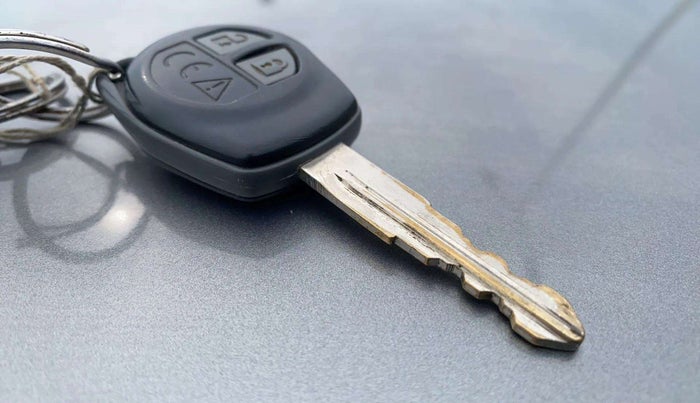 2018 Maruti Ciaz DELTA 1.4 MT PETROL, Petrol, Manual, 68,715 km, Key Close Up