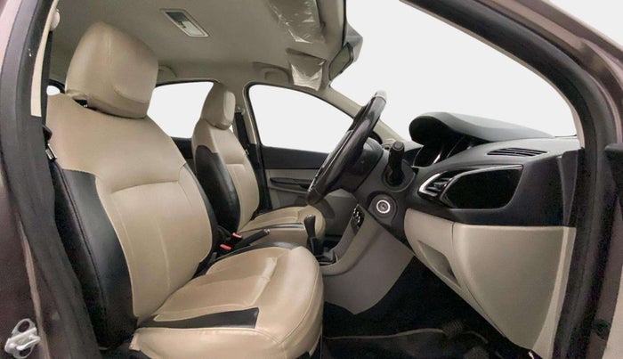 2018 Tata Tiago XZ PETROL, Petrol, Manual, 36,611 km, Right Side Front Door Cabin