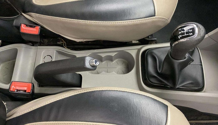 2018 Tata Tiago XZ PETROL, Petrol, Manual, 36,611 km, Gear Lever
