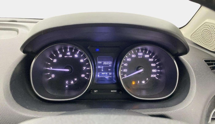 2018 Tata Tiago XZ PETROL, Petrol, Manual, 36,611 km, Odometer Image