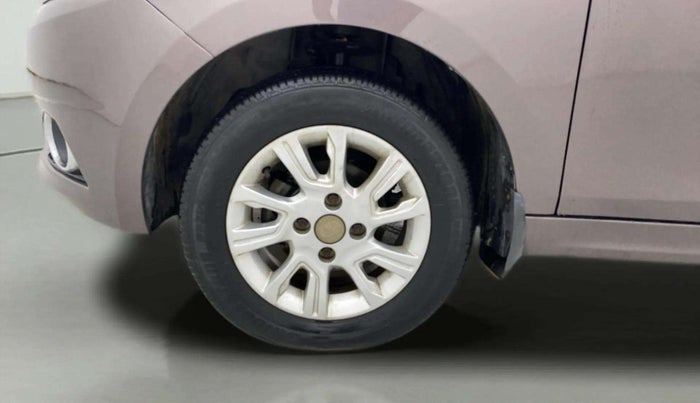 2018 Tata Tiago XZ PETROL, Petrol, Manual, 36,611 km, Left Front Wheel