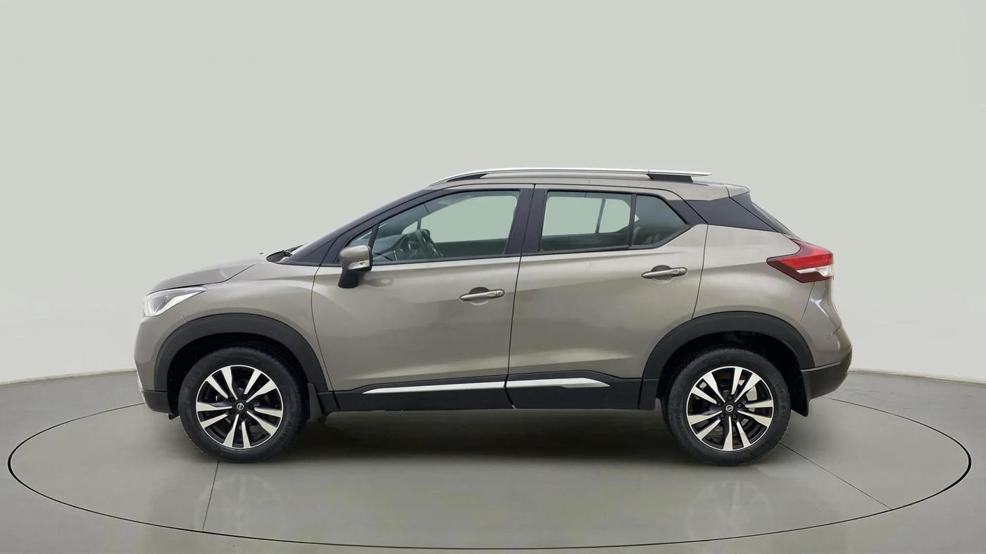 2021 Nissan Kicks XV 1.5, Petrol, Manual, 36,239 km, Left Side