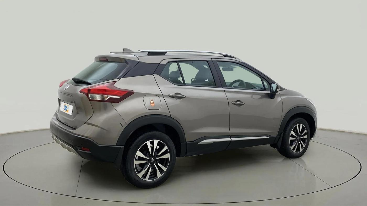 2021 Nissan Kicks XV 1.5, Petrol, Manual, 36,239 km, Right Back Diagonal