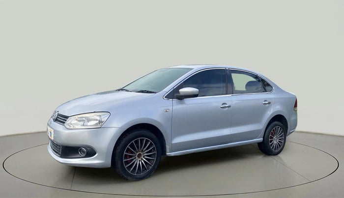 2013 Volkswagen Vento COMFORTLINE 1.6, Petrol, Manual, 69,533 km, Left Front Diagonal