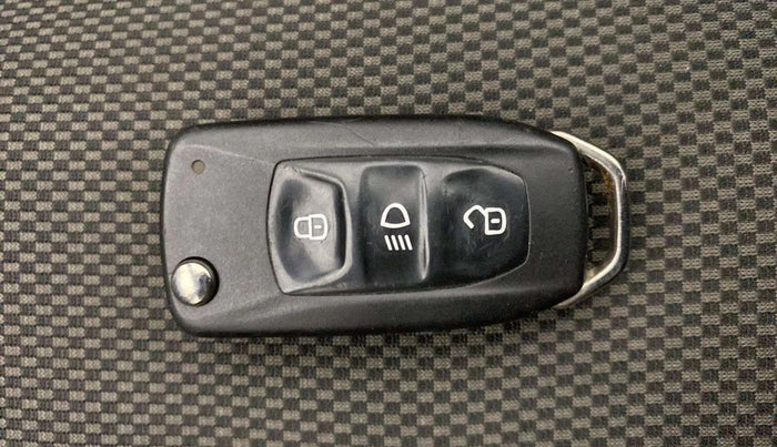 2019 Tata Tiago XZ PLUS PETROL, Petrol, Manual, 44,532 km, Key Close Up