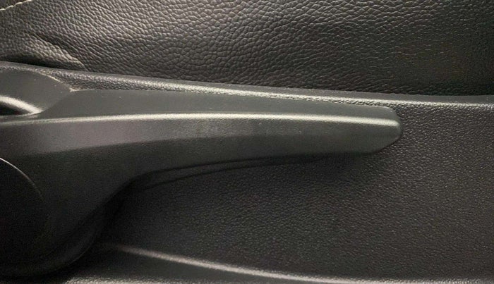2019 Tata Tiago XZ PLUS PETROL, Petrol, Manual, 44,532 km, Driver Side Adjustment Panel
