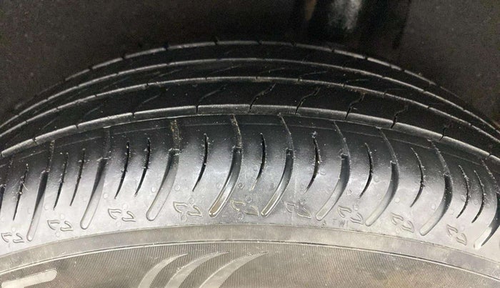2021 Maruti Baleno ALPHA PETROL 1.2, Petrol, Manual, 65,344 km, Left Rear Tyre Tread