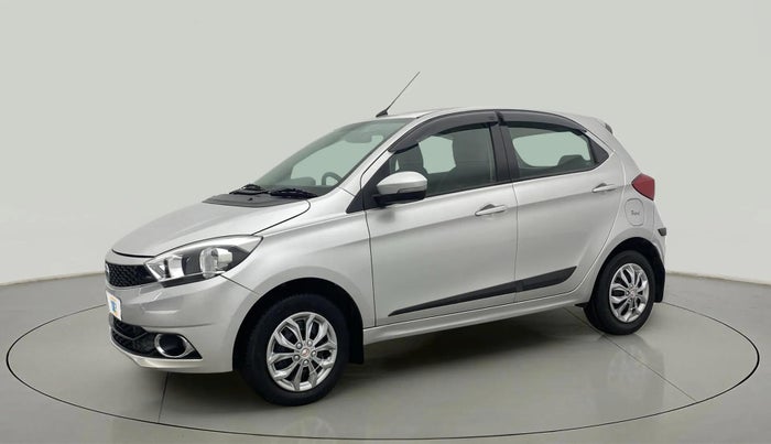 2018 Tata Tiago XZ PETROL, Petrol, Manual, 30,209 km, Left Front Diagonal