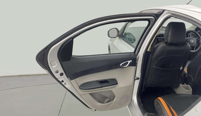 2018 Tata Tiago XZ PETROL, Petrol, Manual, 30,209 km, LHS Rear Door