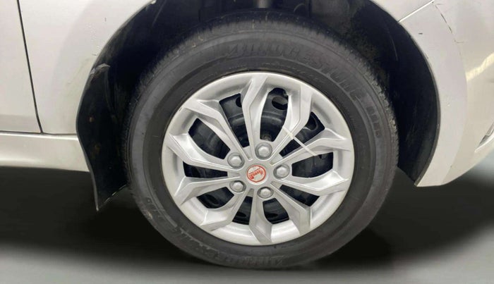 2018 Tata Tiago XZ PETROL, Petrol, Manual, 30,209 km, Right Front Wheel
