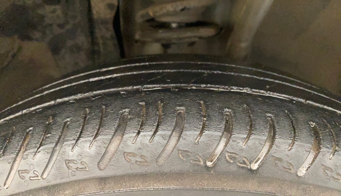 2022 Renault Kiger RXE MT, Petrol, Manual, 39,361 km, Right Front Tyre Tread