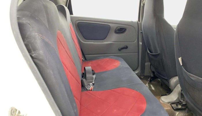 2014 Maruti Alto K10 VXI, Petrol, Manual, 1,41,879 km, Right Side Rear Door Cabin