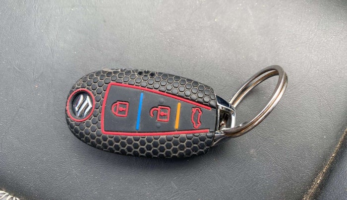 2021 Maruti Vitara Brezza VXI, Petrol, Manual, 25,657 km, Key Close Up