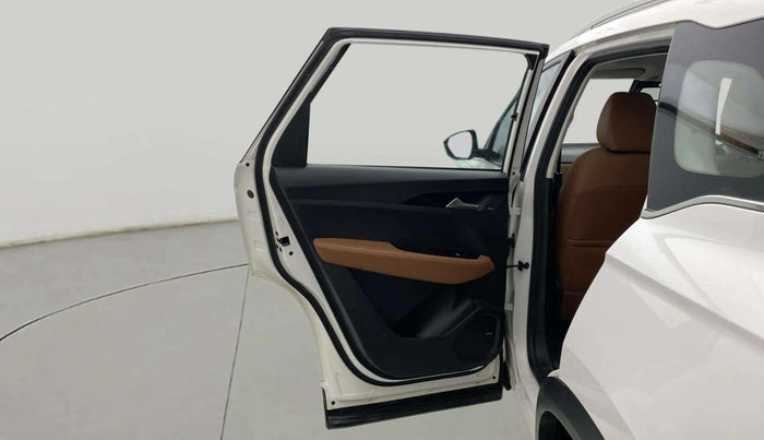 2020 MG HECTOR PLUS SHARP 1.5 PETROL TURBO CVT 6-STR, Petrol, Automatic, 50,365 km, LHS Rear Door