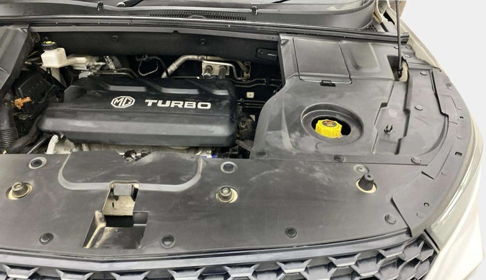 2020 MG HECTOR PLUS SHARP 1.5 PETROL TURBO CVT 6-STR, Petrol, Automatic, 50,365 km, Engine View - Left