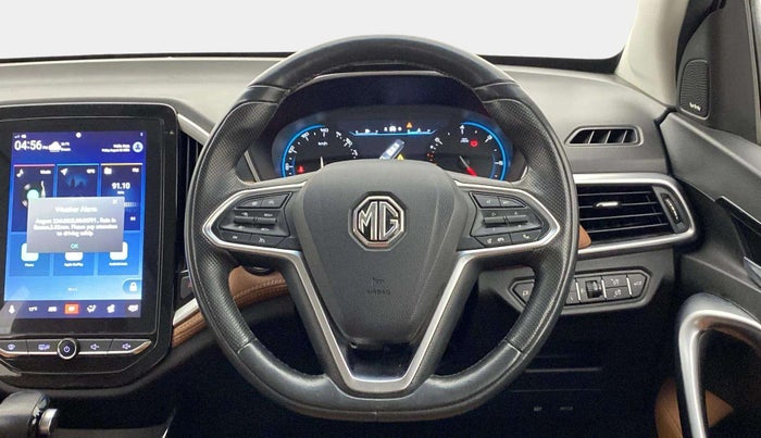 2020 MG HECTOR PLUS SHARP 1.5 PETROL TURBO CVT 6-STR, Petrol, Automatic, 50,365 km, Steering Wheel Close Up