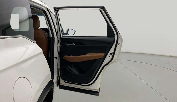 2020 MG HECTOR PLUS SHARP 1.5 PETROL TURBO CVT 6-STR, Petrol, Automatic, 50,365 km, RHS Rear Door