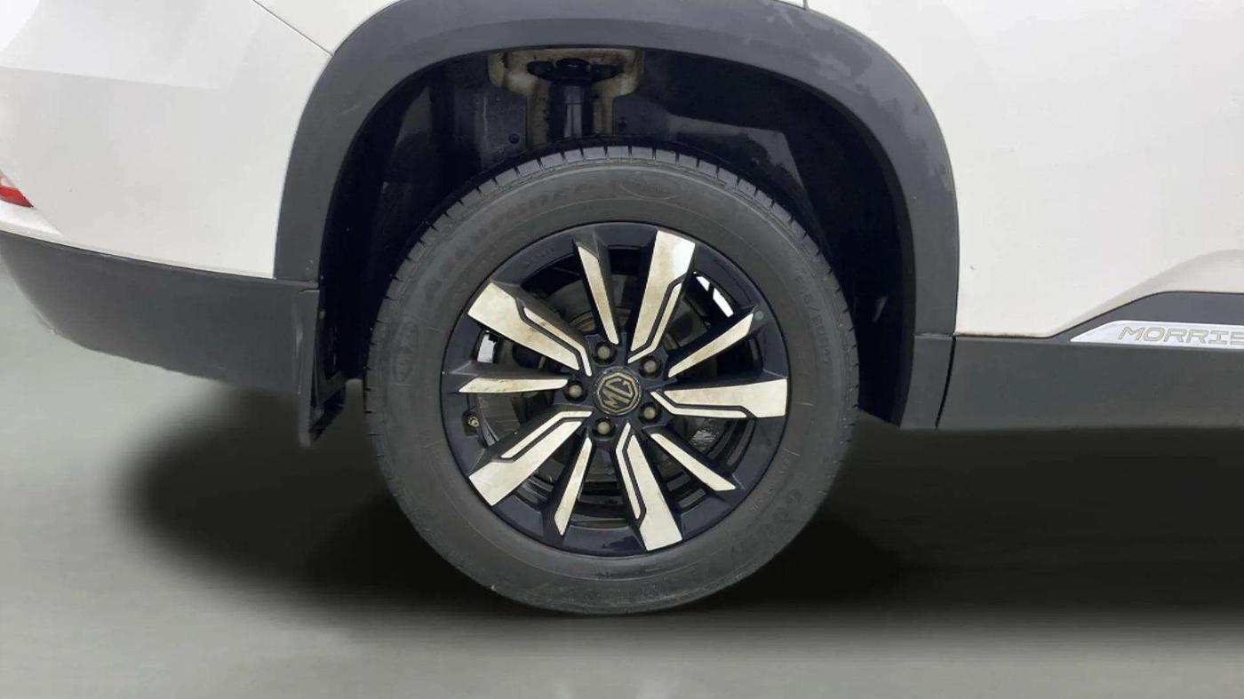 2020 MG HECTOR PLUS SHARP 1.5 PETROL TURBO DCT 6-STR, Petrol, Automatic, 50,447 km, Right Rear Wheel