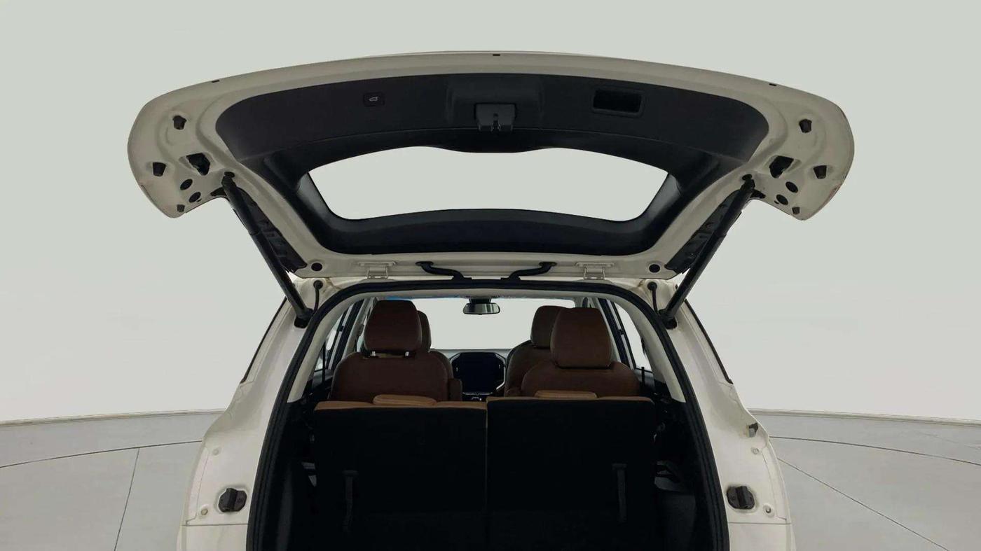 2020 MG HECTOR PLUS SHARP 1.5 PETROL TURBO DCT 6-STR, Petrol, Automatic, 50,447 km, Boot Door Open