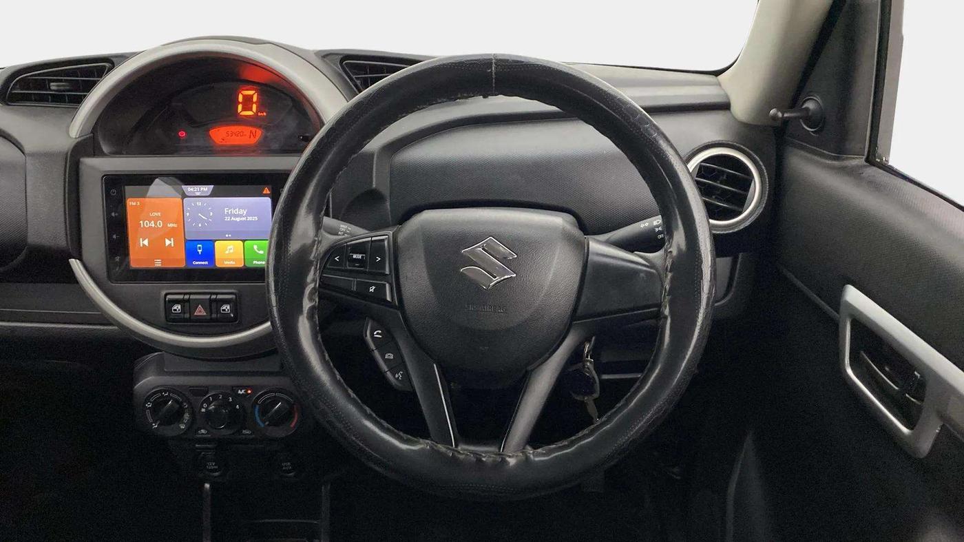 2020 Maruti S PRESSO VXI PLUS AMT, Petrol, Automatic, 53,384 km, Steering Wheel Close Up