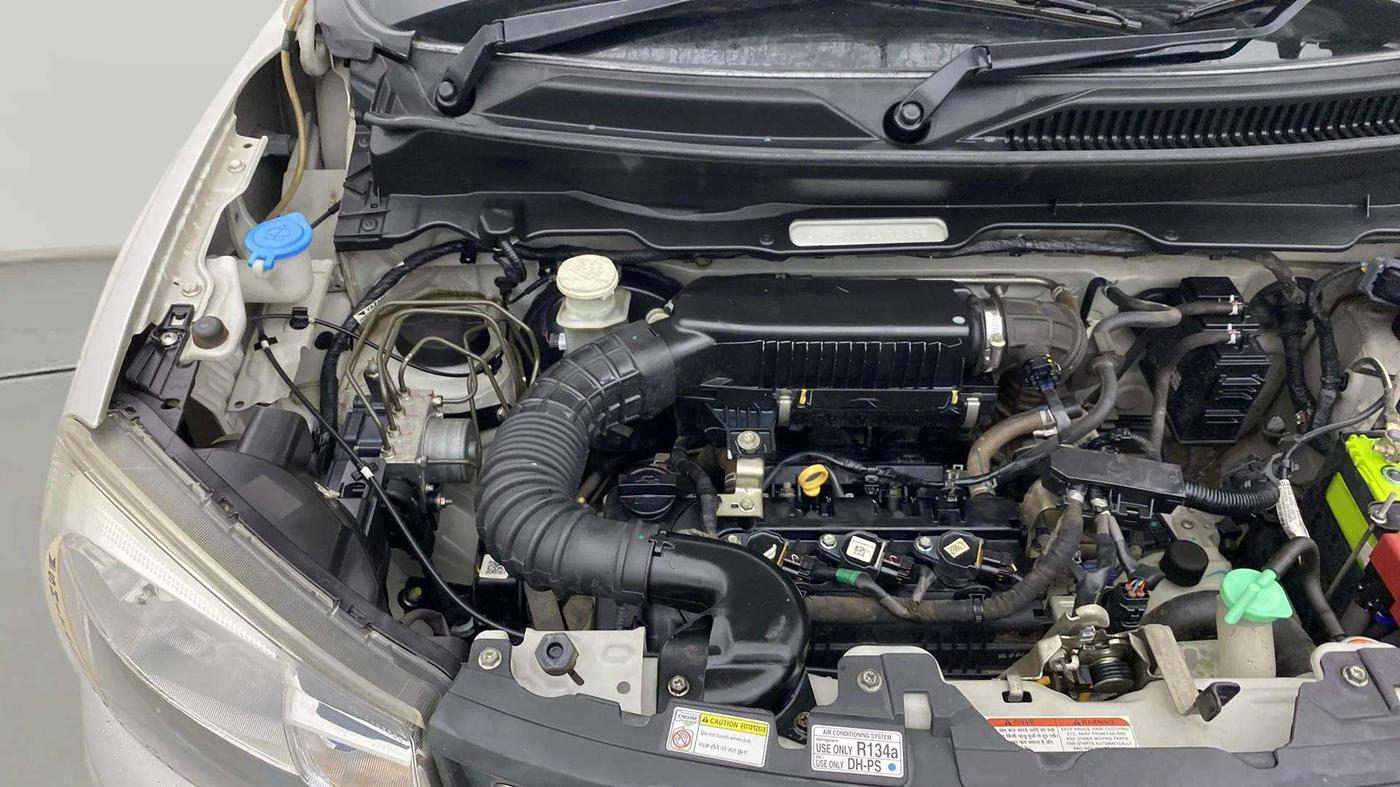 2020 Maruti S PRESSO VXI PLUS AMT, Petrol, Automatic, 53,384 km, Engine View - Right