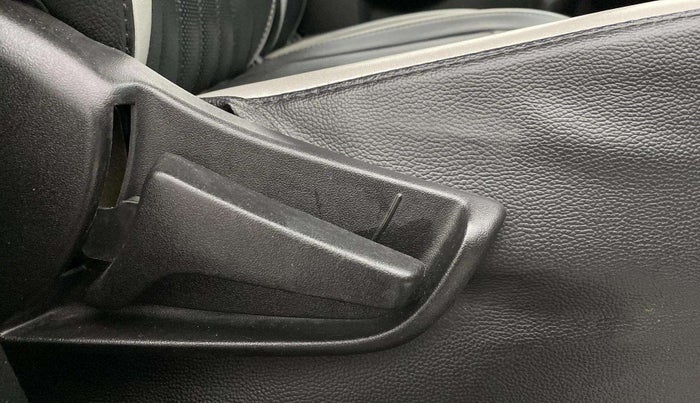 2020 Maruti S PRESSO VXI PLUS AMT, Petrol, Automatic, 53,384 km, Driver Side Adjustment Panel