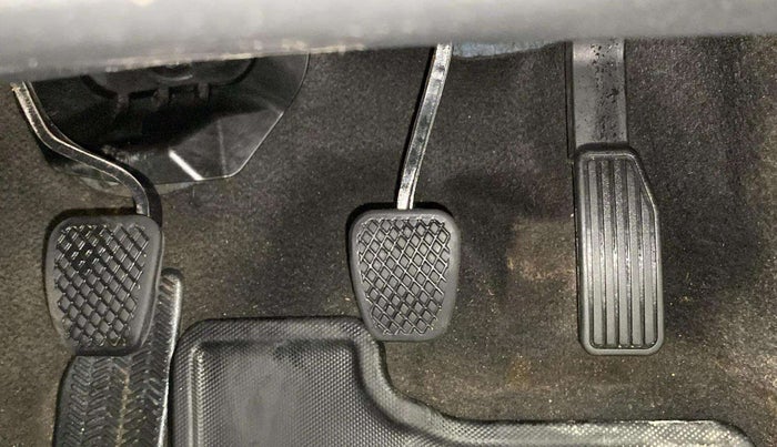2019 Honda WR-V 1.5L I-DTEC VX MT, Diesel, Manual, 88,610 km, Pedals